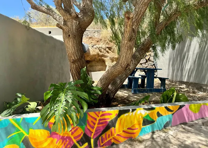 Fathill * グラナディージャ・デ・アボナ