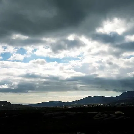 Fathill * 格拉纳迪利亚-德阿沃纳